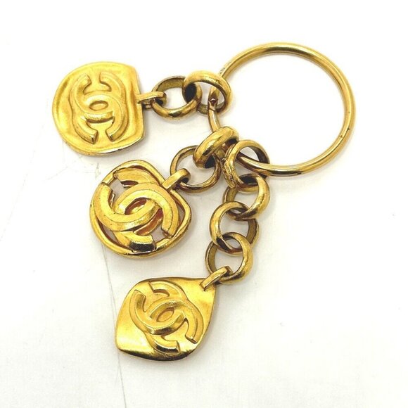 CHANEL CC Mark vintage Key Holder charm Gold Plated Gold - Picture 8 of 9